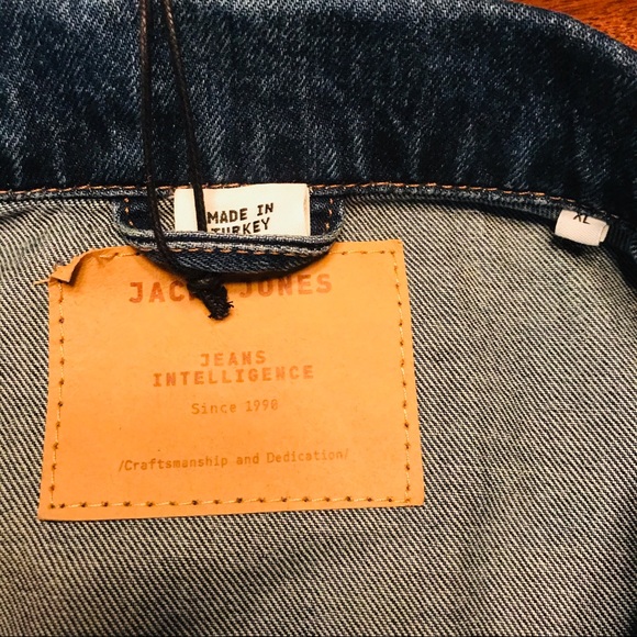 Brand NWT Jack & Jones Denim Jacket - Size XL - Picture 2 of 4